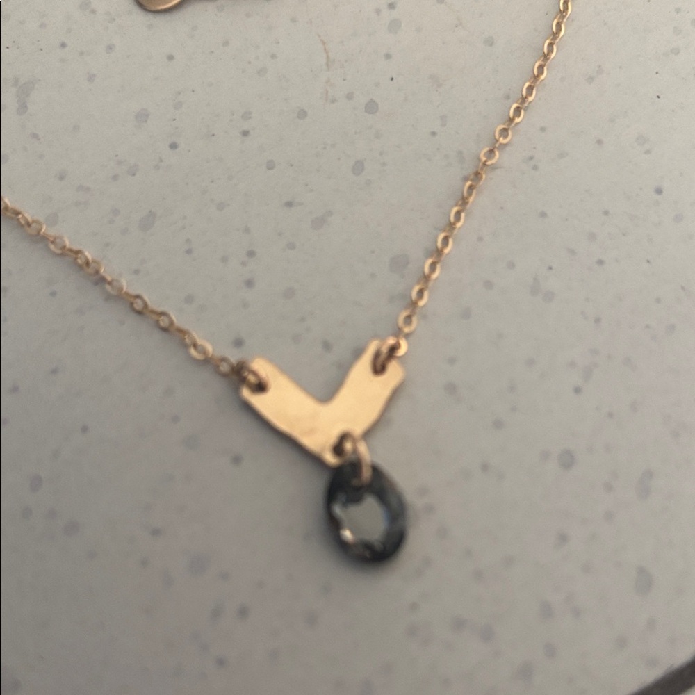Kenda Kist Elegant Gold Necklace with Black Pendant